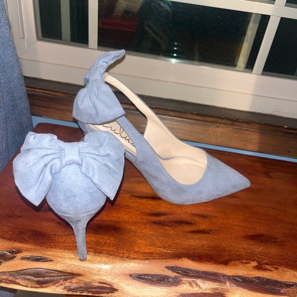 Lulus Something Blue heels - Picture 1 of 3